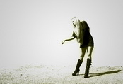 Click!